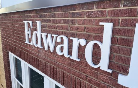 edward jones exterior business sign